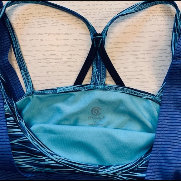 Champion C9 sports bra - Picture 6 of 6
